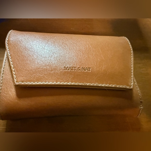 Cute Tan Matt & Nat Tan Wallet - Picture 2 of 2